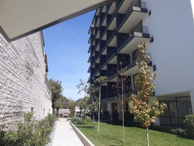 Av. Ossa 375 (1 Bod)