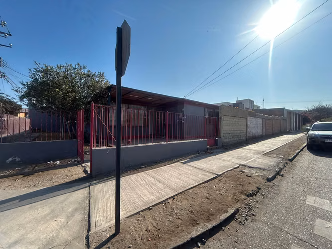 se vende casa magisterio