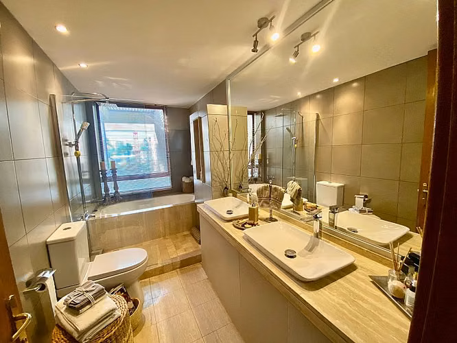 Departamento LAS CONDES -DEPTO 290 M², 4D Y 3 ESTACIONAMIENTOS