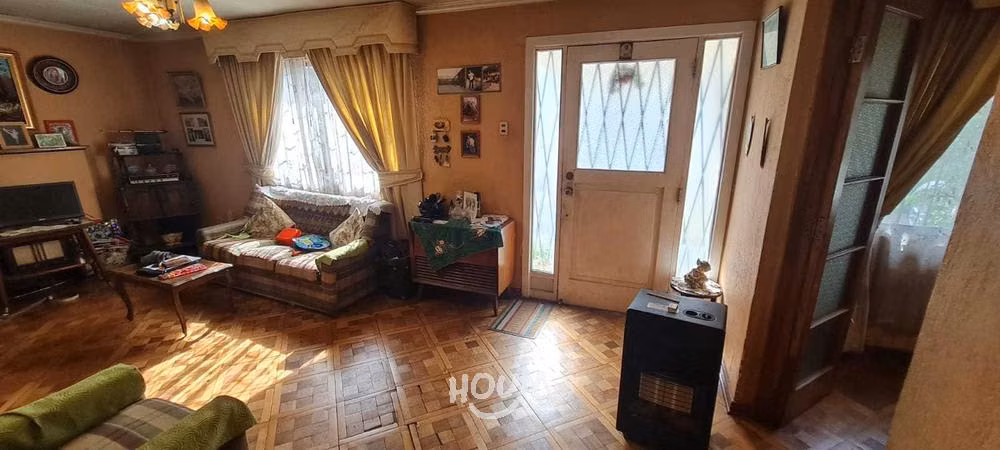 Casa en Sexta Avenida