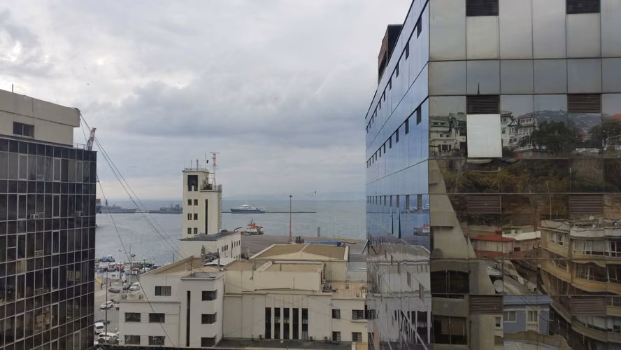 Oficina Barrio Puerto, 2362389 Valparaíso
