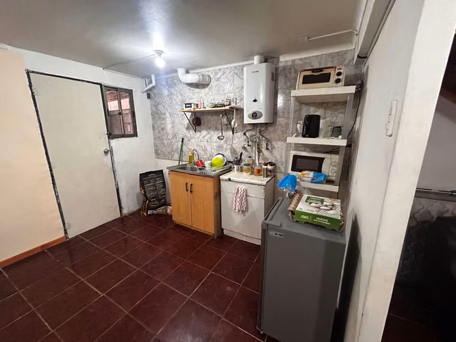 Casa 2 pisos, 2 Dorm, 1 baño, Pje Cerrado (51066) - Imagen 3