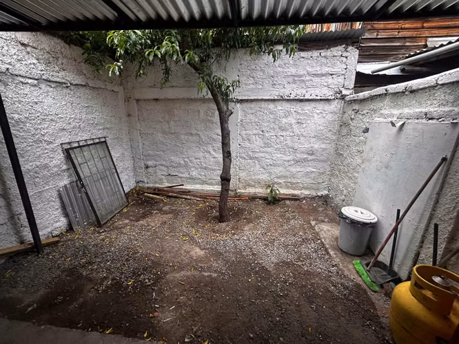 Casa 2 pisos, 2 Dorm, 1 baño, Pje Cerrado (51066) - Imagen 14
