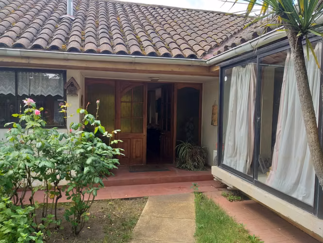 Vendo hermosa y central casa en San Javier