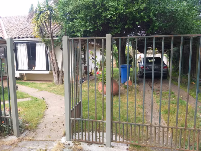 Vendo hermosa y central casa en San Javier