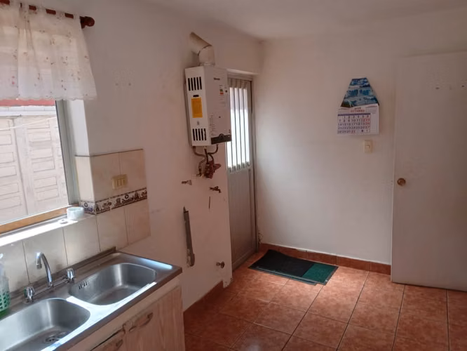EXCELENTE VIVIENDA CONJ RESID LAS AMAPOLAS THNO.