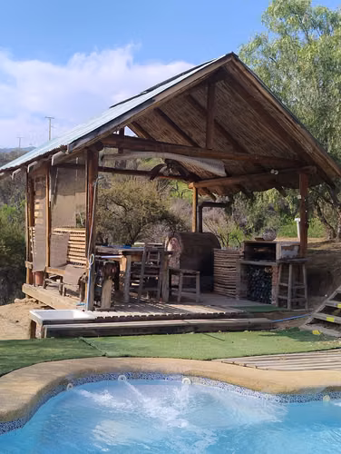 Casa Amoblada, Piscina, 3d 2b Regularizada en parcela de 7.000mts