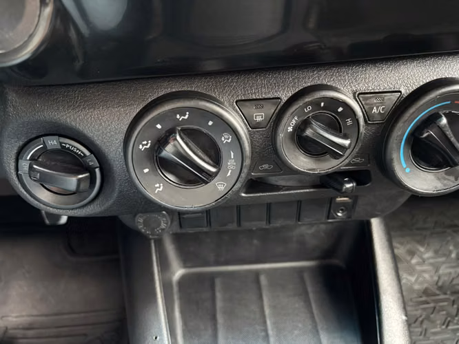 Toyota Hilux 2022 4X4