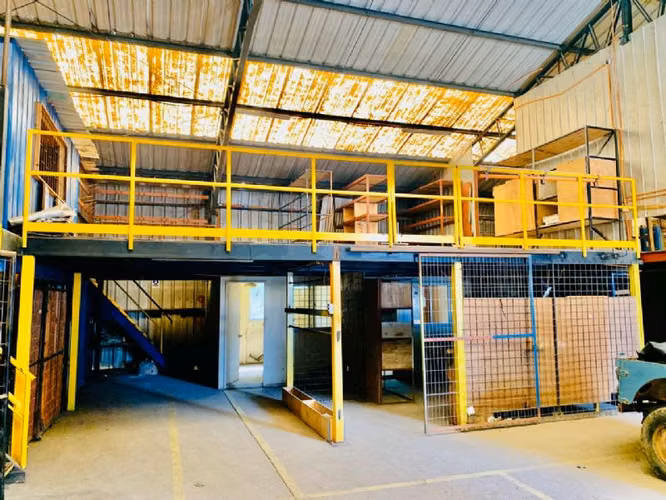 VENTA PROPIEDAD INDUSTRIAL BODEGA CONCON-QUINTERO