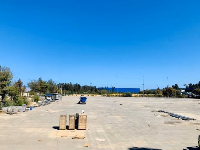 ARRIENDO TERMINAL DE CARGA 18.200 MT2 PLACILLA
