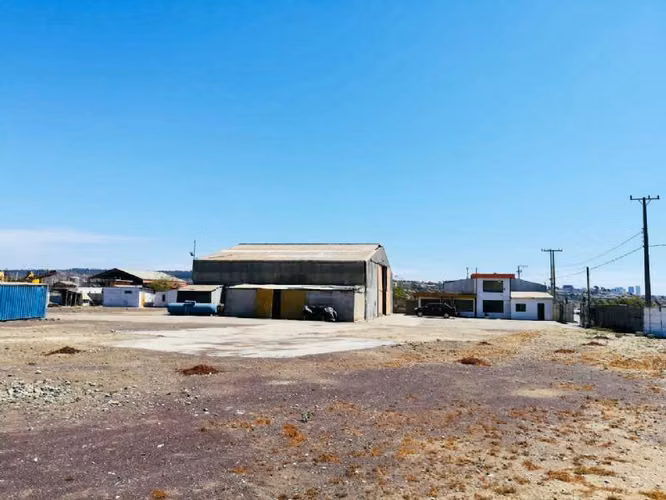 VENTA BODEGA + TERRENO ROTONDA CONCON