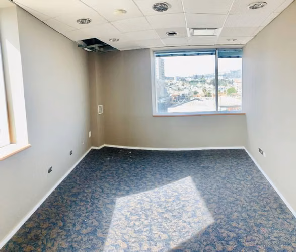 ARRIENDO OFICINA 270 MT2 PLAN VIÑA DEL MAR - Imagen 3