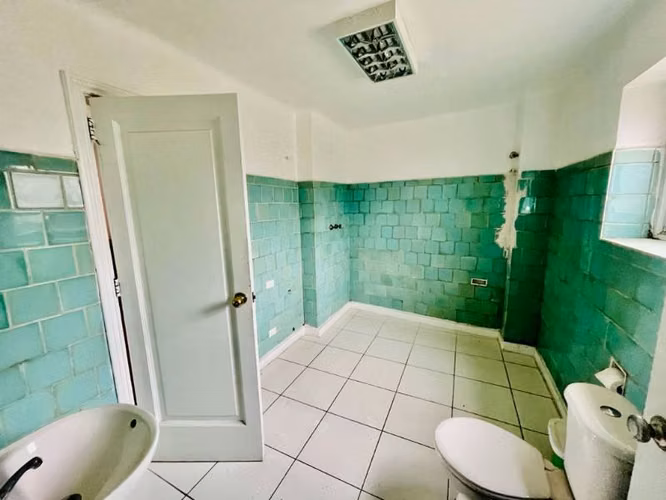 VENTA OFICINA VALPARAISO - Imagen 6