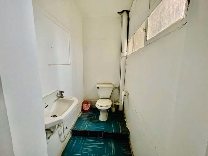 VENTA OFICINA VALPARAISO - Imagen 7