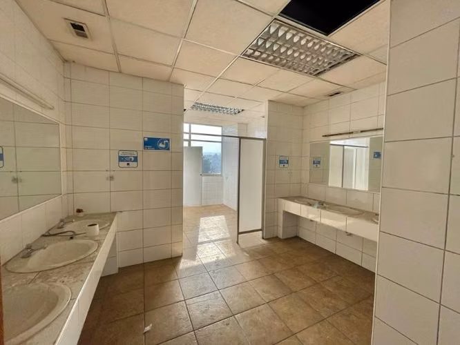 ARRIENDO OFICINA 1.438 MT2 VIÑA DEL MAR - Imagen 11