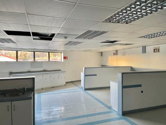 ARRIENDO OFICINA 2.800 MT2 VIÑA DEL MAR