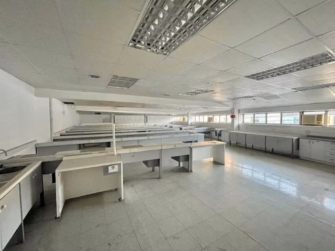 ARRIENDO OFICINA 4.470 MT2 VIÑA DEL MAR