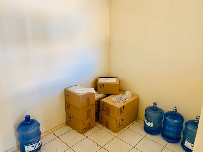 ARRIENDO BODEGA 1.200 MT2 PLACILLA