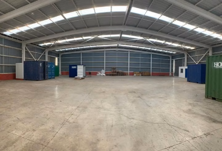 ARRIENDO BODEGA 550 M2 EN CENTRO LOGISTICO - Imagen 3