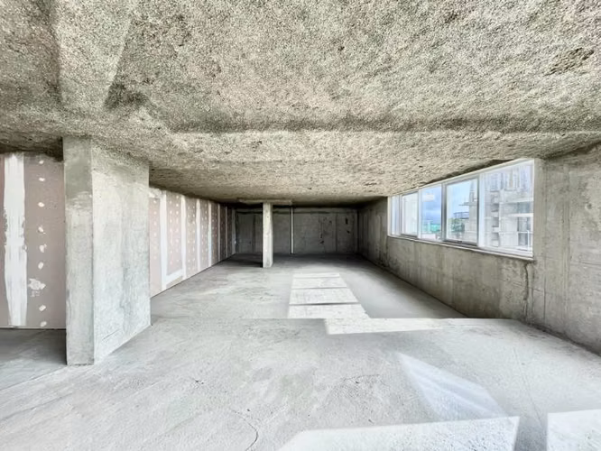 VENTA OFICINA CON RENTA PLANTA LIBRE 280 MT2 REÑAC