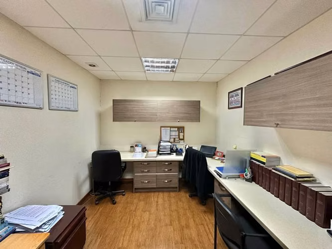 ARRIENDO OFICINA 190 MT2 LIBERTAD VIÑA DEL MAR - Imagen 4