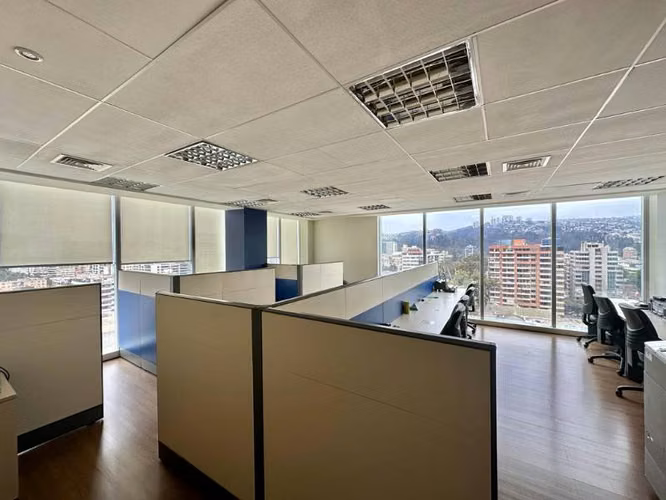 ARRIENDO OFICINA 190 MT2 LIBERTAD VIÑA DEL MAR
