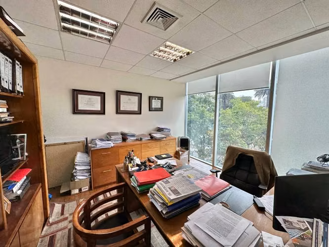ARRIENDO OFICINA 190 MT2 LIBERTAD VIÑA DEL MAR - Imagen 6