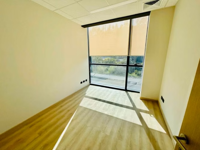 ARRIENDO OFICINA SECTOR EL SALTO VIÑA DEL MAR
