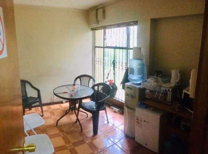 ARRIENDO BODEGA CON OFICINAS EL SALTO VIÑA DEL MAR
