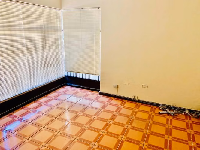 ARRIENDO BODEGA CON OFICINAS EL SALTO VIÑA DEL MAR