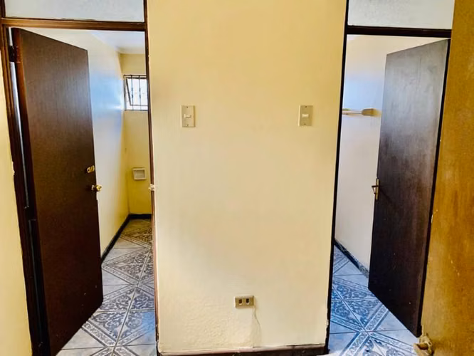 ARRIENDO BODEGA CON OFICINAS EL SALTO VIÑA DEL MAR