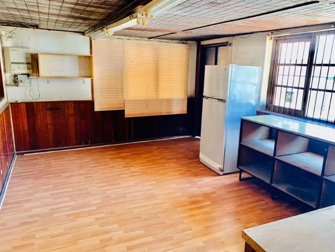 ARRIENDO BODEGA CON OFICINAS EL SALTO VIÑA DEL MAR