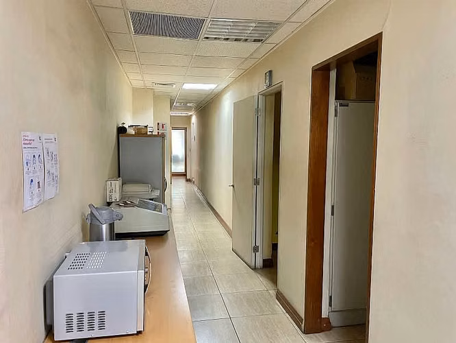 ARRIENDO OFICINA 1.030 MT2 VALPARAISO