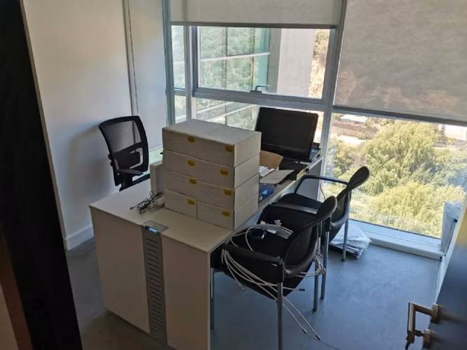 VENTA OFICINA 193 MT2 EL SALTO VIÑA DEL MAR