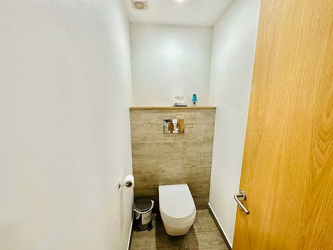 VENTA OFICINA 800 MT2 VALPARAISO