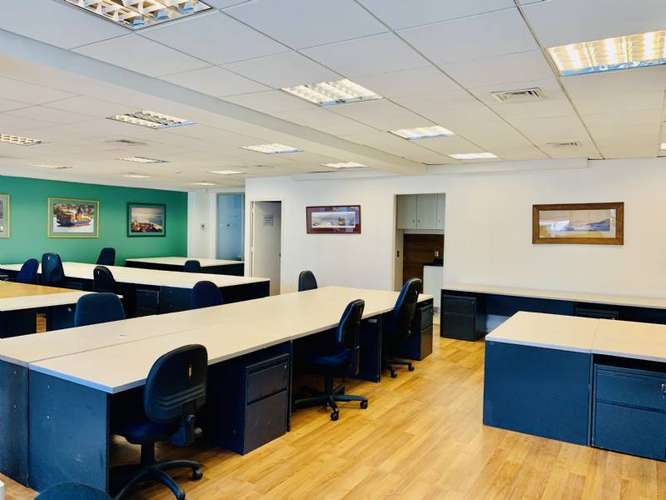 VENTA OFICINA VALPARAISO 203 MT2 - Imagen 4