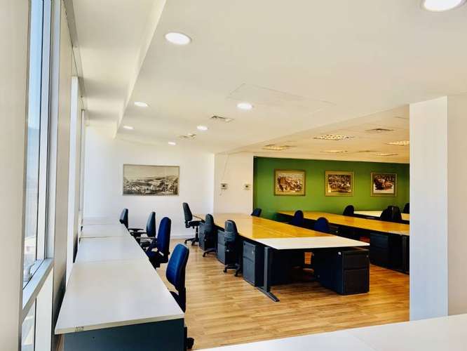 VENTA OFICINA VALPARAISO 203 MT2 - Imagen 2