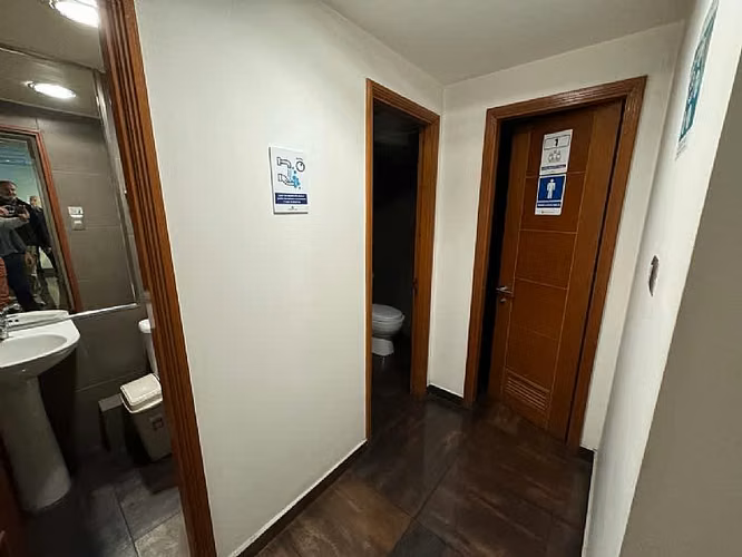 ARRIENDO OFICINA 850 MT2 ALTO ESTANDAR VALPARAISO