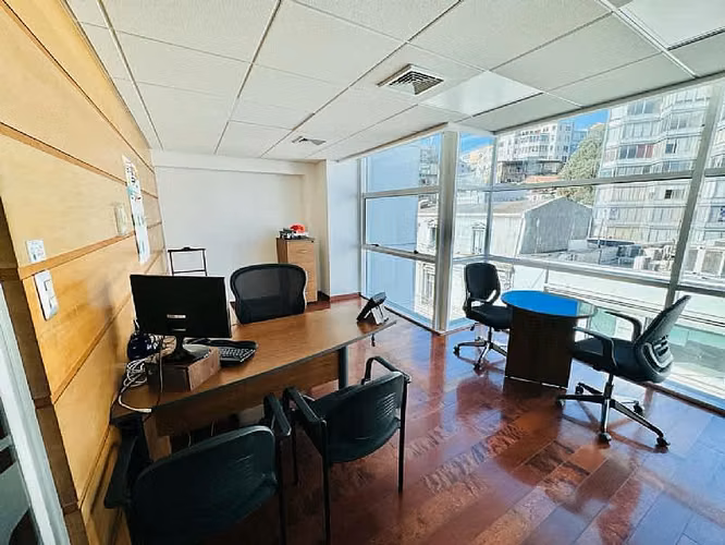 ARRIENDO OFICINA 850 MT2 ALTO ESTANDAR VALPARAISO