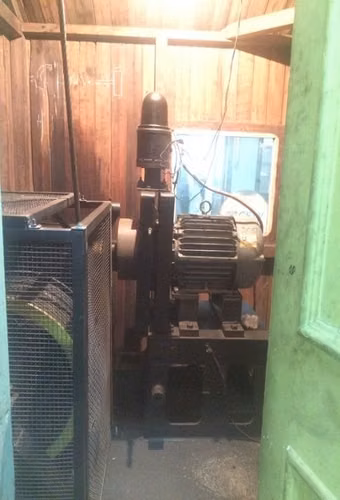 VENTA BODEGA EN EDIFICIO 3 PISOS VALPARAÍSO