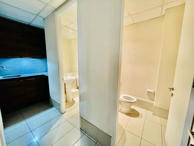 ARRIENDO OFICINA 420 MT2 CENTRO QUILPUE