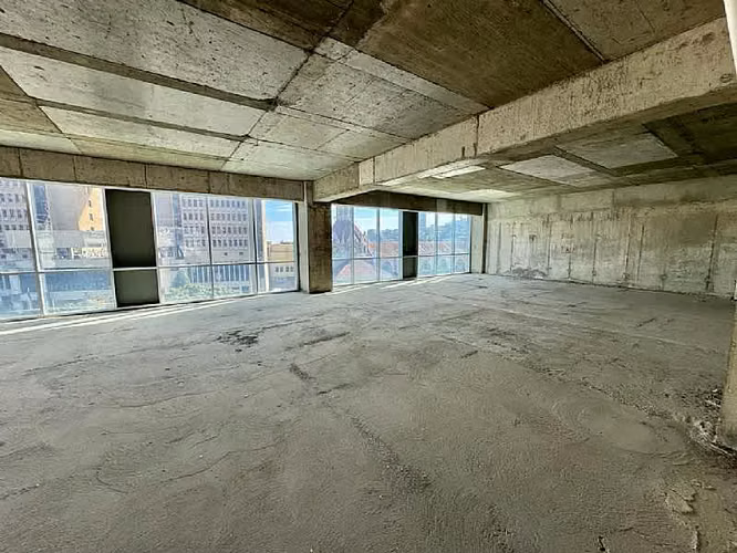 ARRIENDO OFICINA 1.000 MT2 VALPARAISO