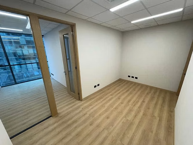 ARRIENDO OFICINA 41M2 EL SALTO + ESTACIONAMIENTO VALOR 20 UF