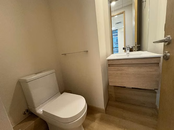 ARRIENDO OFICINA 41M2 EL SALTO + ESTACIONAMIENTO VALOR 20 UF