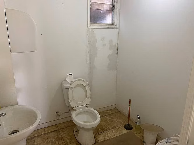 ARRIENDO BODEGA 1.000 M2 EN CENTRO LOGISTICO LA PO - Imagen 18