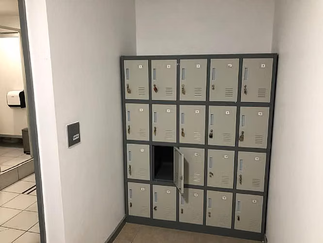 ARRIENDO OFICINA 1050 MT2 2 PISOS PLAN VALPARAISO