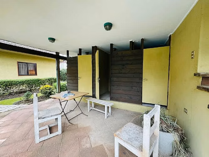 VENTA CASA 5D4B MIRAFLORES