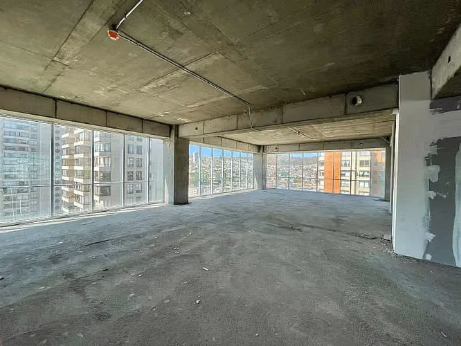 ARRIENDO OFICINA 580 MT2 VIÑA DEL MAR