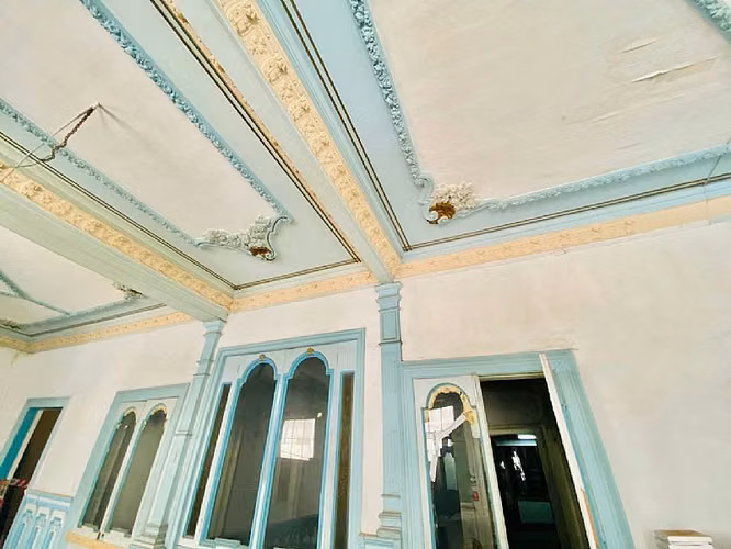 ARRIENDO OFICINA 228 MT2 REMODELADA CALLE BLANCO VALPARAISO