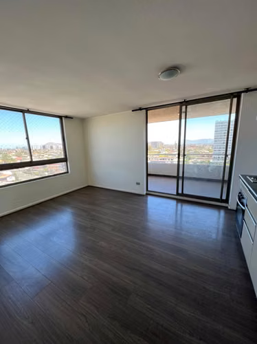 Vendo Depto En Av. Fernández Albano 775, La Cisterna